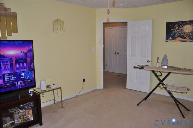 10621 Gallant Fox Way, Ruther Glen, VA 22546