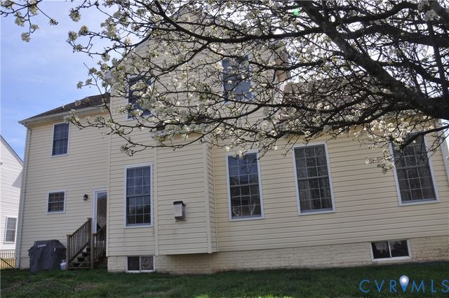 10621 Gallant Fox Way, Ruther Glen, VA 22546