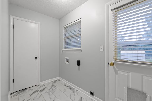 325 Kelsey Drive, Rossville, GA 30741