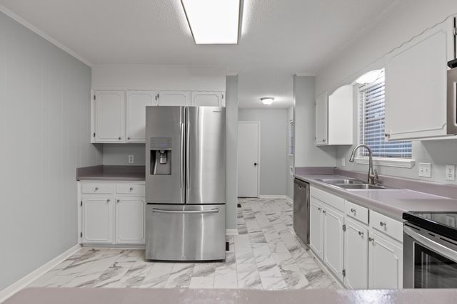 325 Kelsey Drive, Rossville, GA 30741
