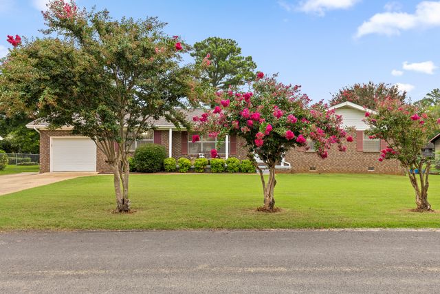 325 Kelsey Drive, Rossville, GA 30741