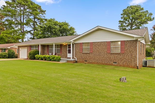 325 Kelsey Drive, Rossville, GA 30741