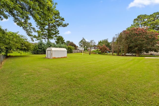 325 Kelsey Drive, Rossville, GA 30741