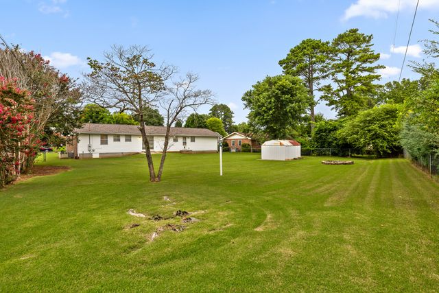 325 Kelsey Drive, Rossville, GA 30741