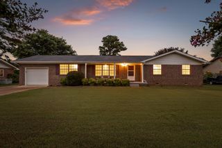 325 Kelsey Drive, Rossville, GA 30741