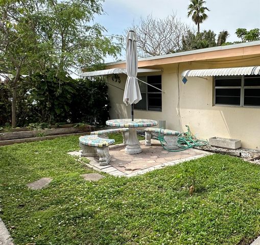 1973 NE 4th Street 6, Deerfield Beach, FL 33441