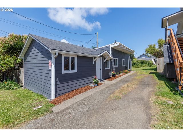 1409 Nw 14TH St, Lincoln City, OR 97367