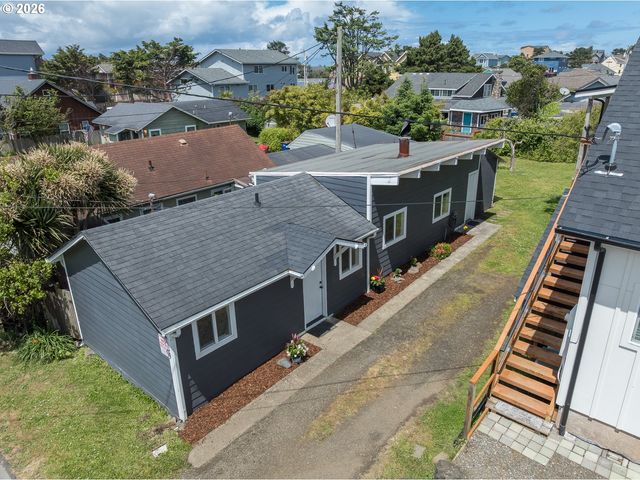 1409 Nw 14TH St, Lincoln City, OR 97367