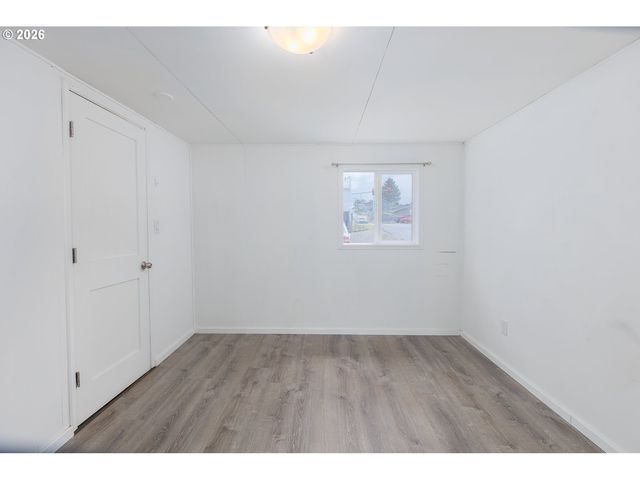 1409 Nw 14TH St, Lincoln City, OR 97367