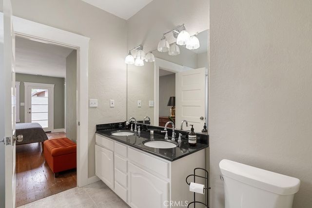 637 E Van Bibber, Orange, CA 92866