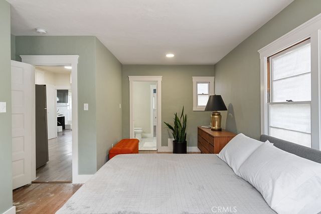 637 E Van Bibber, Orange, CA 92866