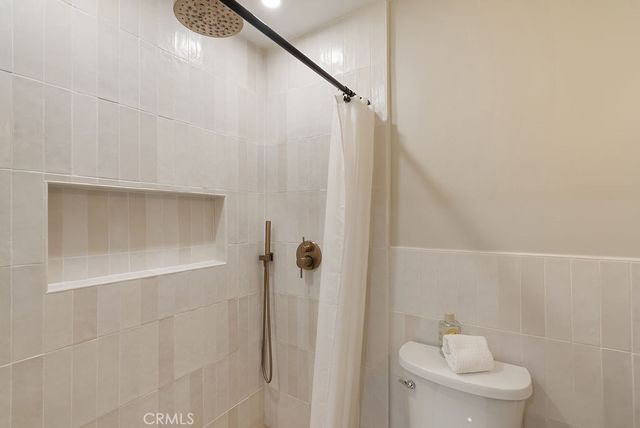 637 E Van Bibber, Orange, CA 92866