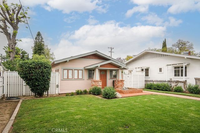 637 E Van Bibber, Orange, CA 92866