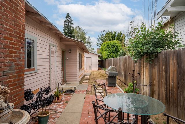 637 E Van Bibber, Orange, CA 92866
