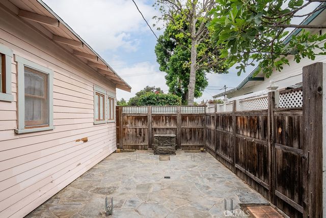 637 E Van Bibber, Orange, CA 92866