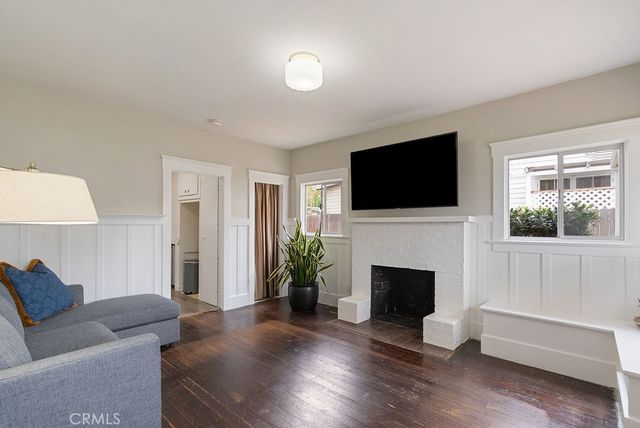 637 E Van Bibber, Orange, CA 92866