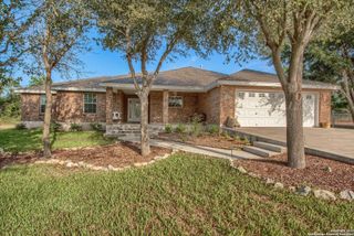 3485 Arriola Ln, China Grove, TX 78263