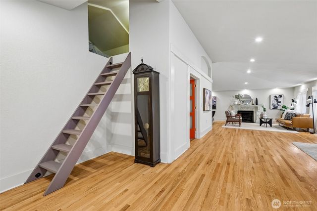 1620 N 183rd Street, Shoreline, WA 98133