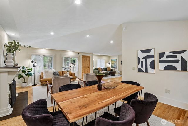 1620 N 183rd Street, Shoreline, WA 98133