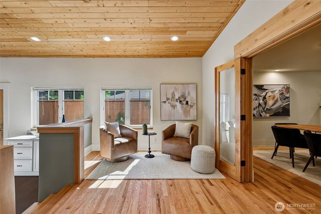 1620 N 183rd Street, Shoreline, WA 98133