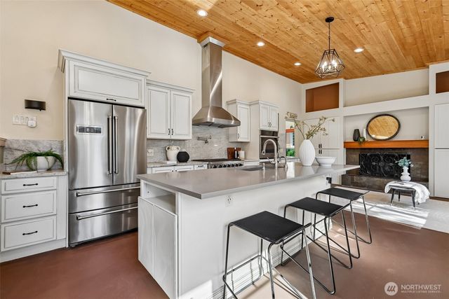 1620 N 183rd Street, Shoreline, WA 98133