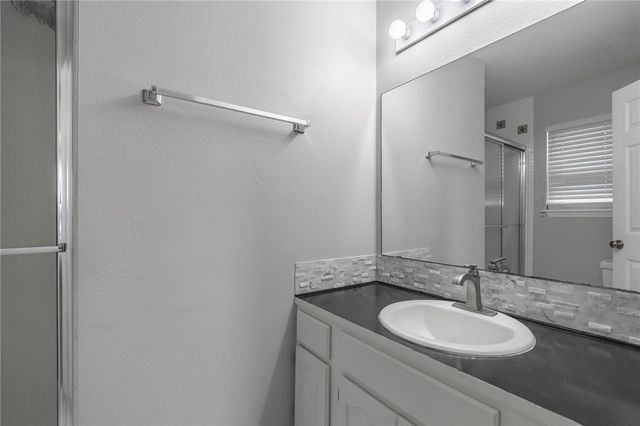 1415 S Camellia Lane, Fayetteville, AR 72704