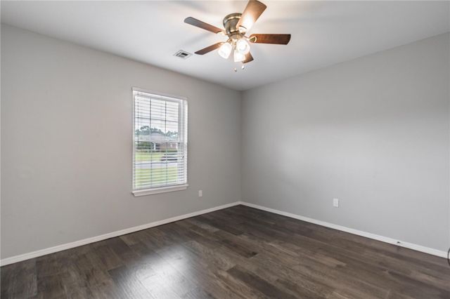 1415 S Camellia Lane, Fayetteville, AR 72704