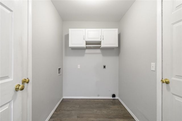 1415 S Camellia Lane, Fayetteville, AR 72704