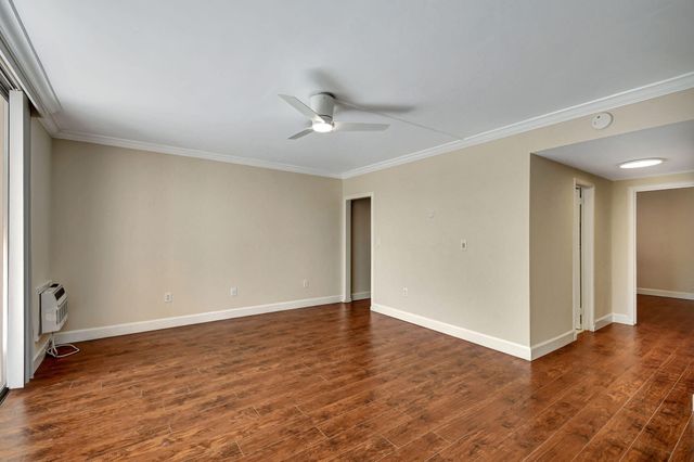 15 S Golfview Road 204, Lake Worth Beach, FL 33460
