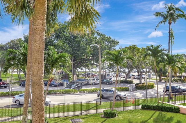 15 S Golfview Road 204, Lake Worth Beach, FL 33460