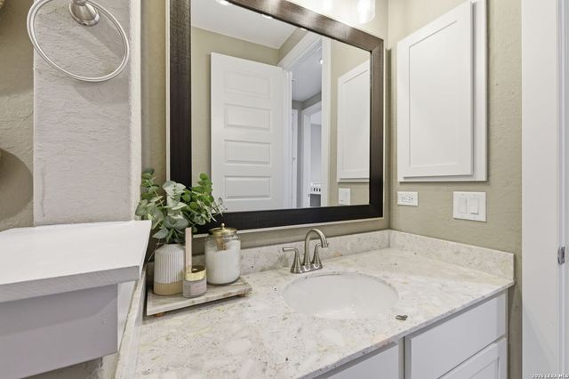 4207 Artabri, San Antonio, TX 78261