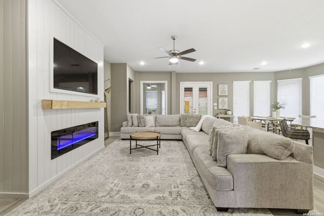 4207 Artabri, San Antonio, TX 78261