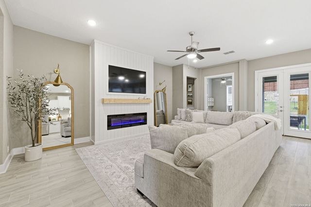 4207 Artabri, San Antonio, TX 78261