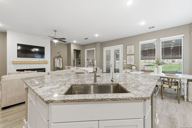 4207 Artabri, San Antonio, TX 78261