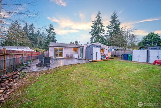 20827 59th Place W, Lynnwood, WA 98036