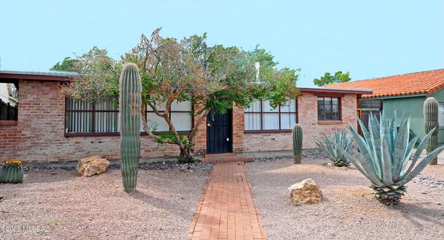 2520 E Helen Street, Tucson, AZ 85716