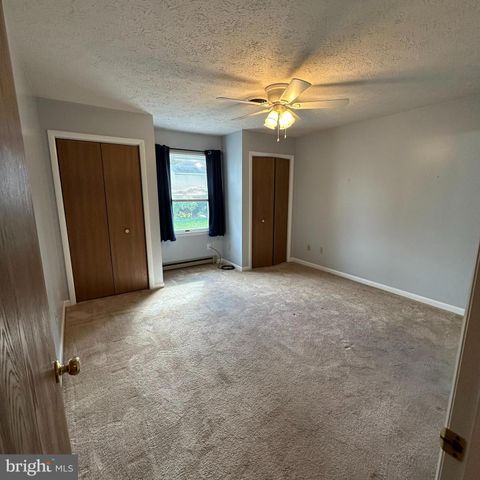 1088 WESTGATE DRIVE, Chambersburg, PA 17201