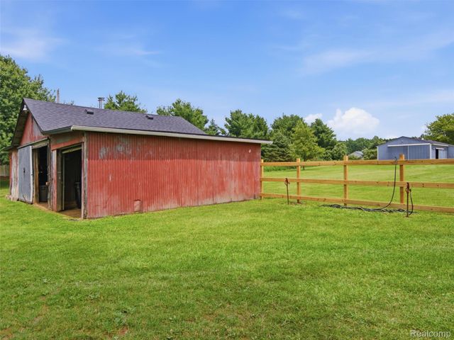 2976 Slattery Road, Attica Township, MI 48412