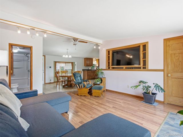 2976 Slattery Road, Attica Township, MI 48412