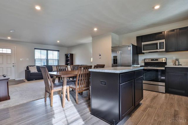 6645 Rivulet Drive, Middletown, OH 45042