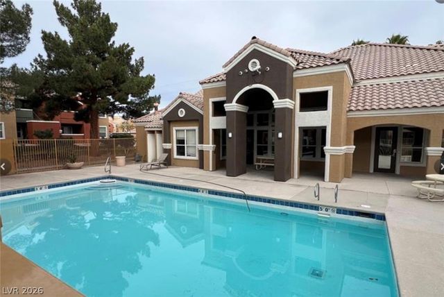 8101 West Flamingo Road 2016, Las Vegas, NV 89147