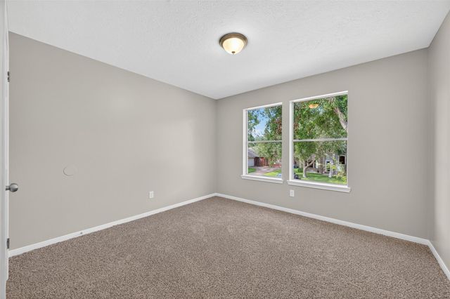 1826 Oak Valley, Kemah, TX 77565