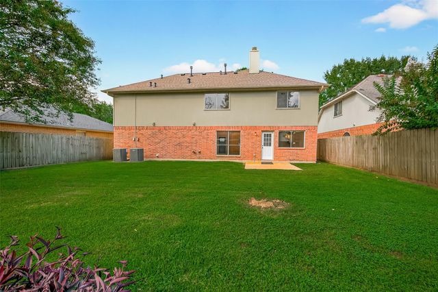 1826 Oak Valley, Kemah, TX 77565