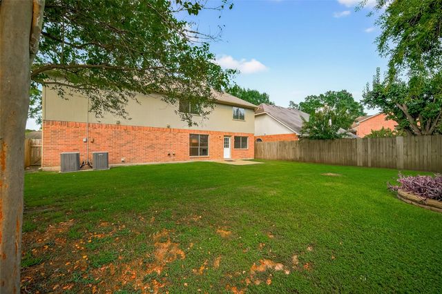 1826 Oak Valley, Kemah, TX 77565