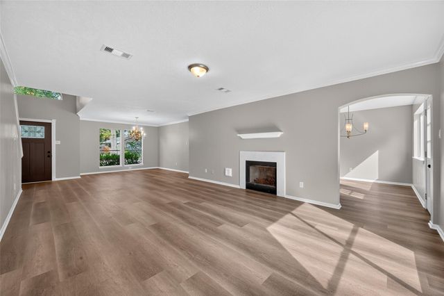 1826 Oak Valley, Kemah, TX 77565