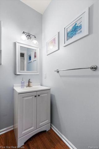 1159 Horseshoe Drive, South Lyon, MI 48178