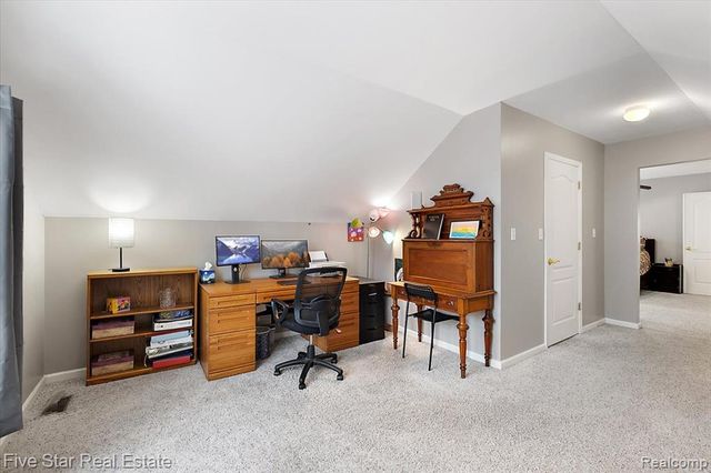 1159 Horseshoe Drive, South Lyon, MI 48178