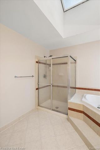 1159 Horseshoe Drive, South Lyon, MI 48178