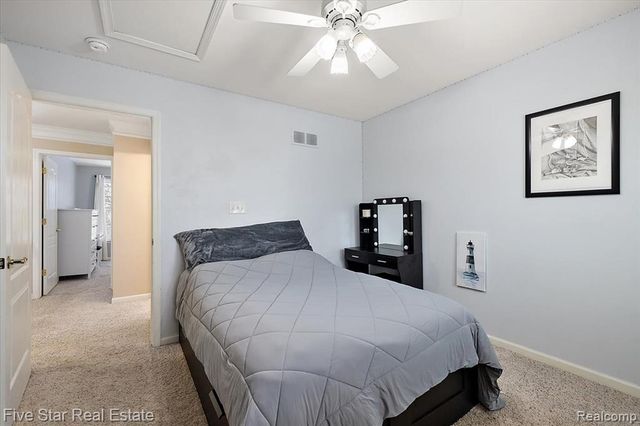 1159 Horseshoe Drive, South Lyon, MI 48178