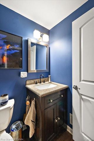 1159 Horseshoe Drive, South Lyon, MI 48178